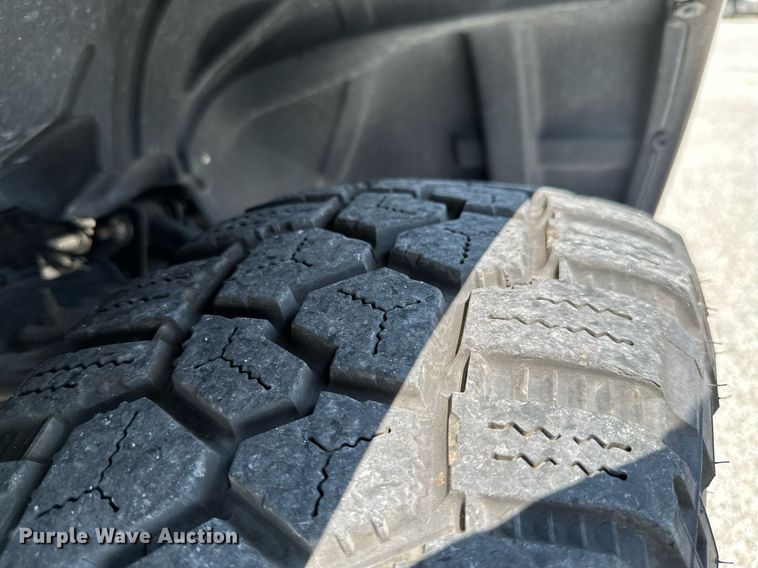 image for item MB9622 2012 Dodge Ram 1500 Big Horn  Quad Cab pickup truck