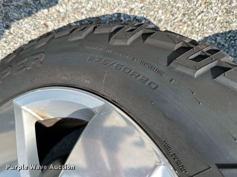 image for item MB9622 2012 Dodge Ram 1500 Big Horn  Quad Cab pickup truck