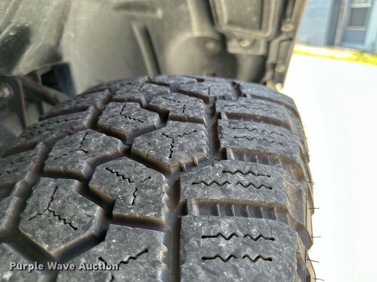 image for item MB9622 2012 Dodge Ram 1500 Big Horn  Quad Cab pickup truck