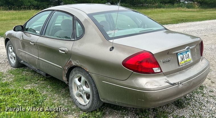 image for item MC9970 2003 Ford Taurus SE
