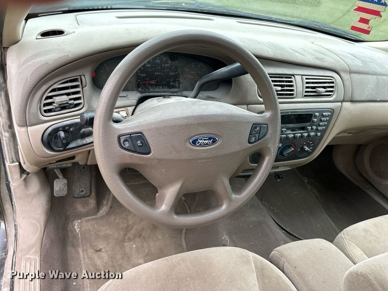 image for item MC9970 2003 Ford Taurus SE