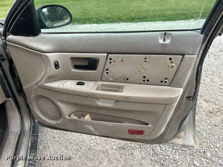 image for item MC9970 2003 Ford Taurus SE