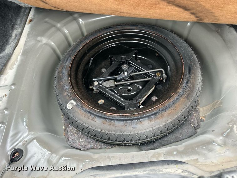 image for item MC9970 2003 Ford Taurus SE