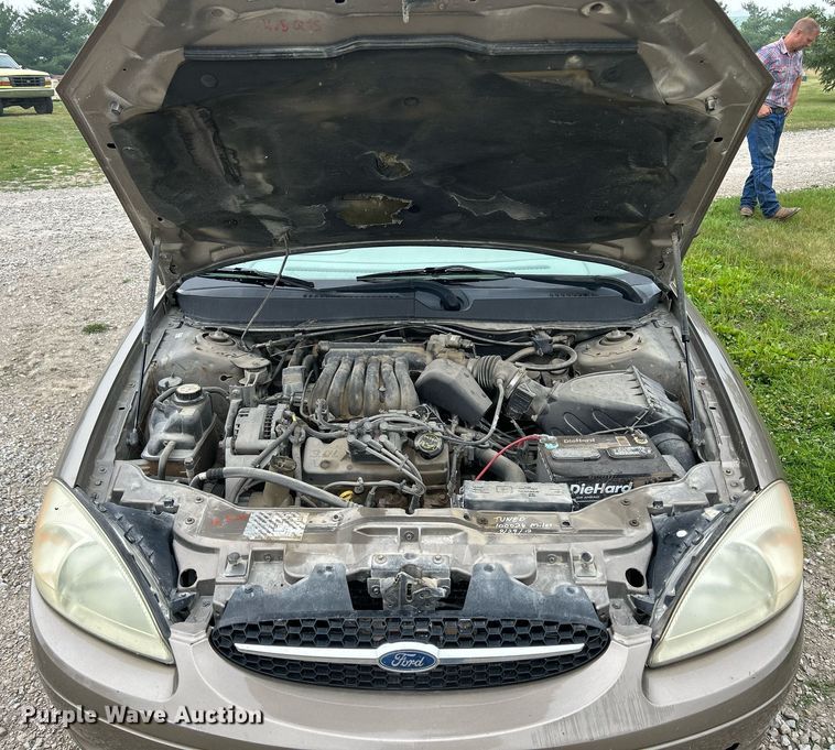 image for item MC9970 2003 Ford Taurus SE