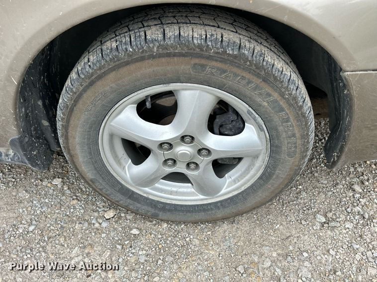 image for item MC9970 2003 Ford Taurus SE