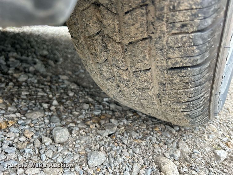 image for item MC9970 2003 Ford Taurus SE