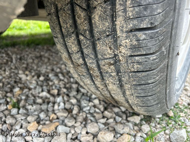 image for item MC9970 2003 Ford Taurus SE