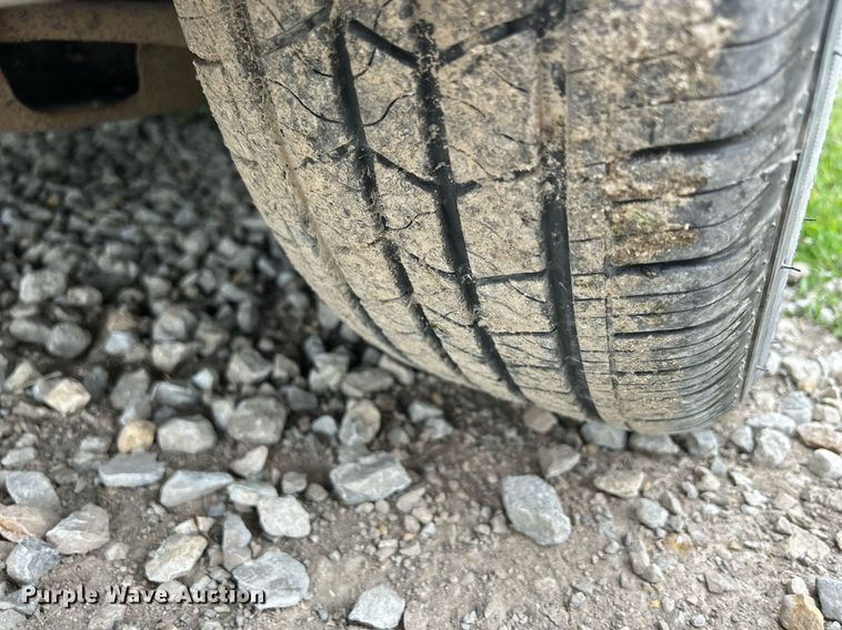 image for item MC9970 2003 Ford Taurus SE