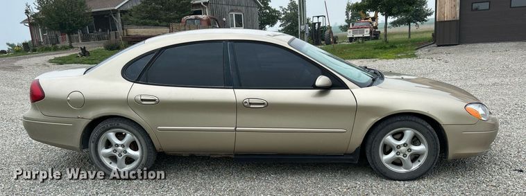 image for item MC9971 2001 Ford Taurus SES
