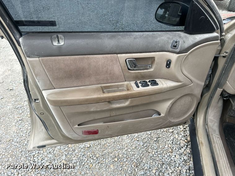 image for item MC9971 2001 Ford Taurus SES