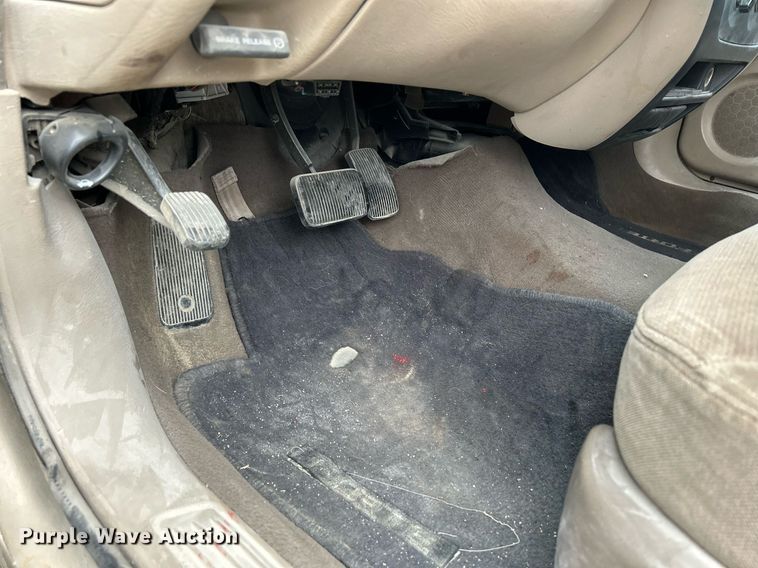 image for item MC9971 2001 Ford Taurus SES