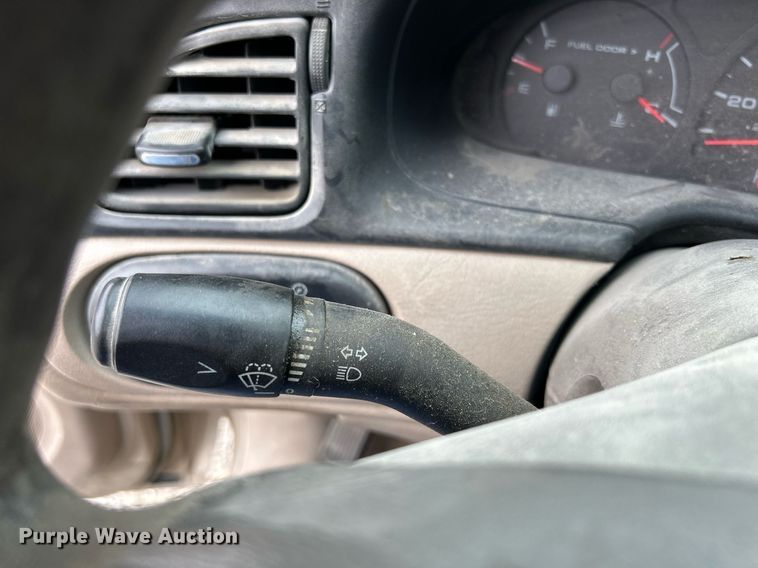 image for item MC9971 2001 Ford Taurus SES