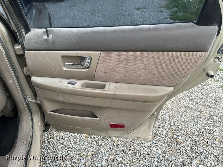 image for item MC9971 2001 Ford Taurus SES