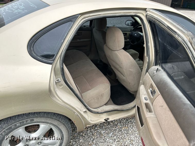 image for item MC9971 2001 Ford Taurus SES