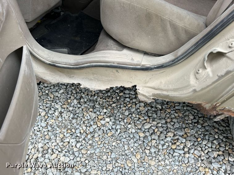 image for item MC9971 2001 Ford Taurus SES