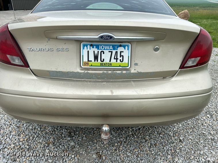 image for item MC9971 2001 Ford Taurus SES