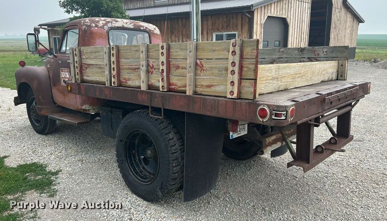 image for item MC9973 1953 Chevrolet 4100  dump flatbed pickup truck