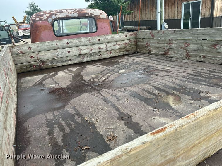 image for item MC9973 1953 Chevrolet 4100  dump flatbed pickup truck