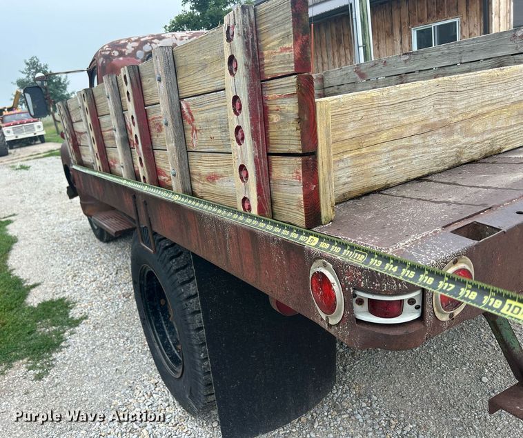 image for item MC9973 1953 Chevrolet 4100  dump flatbed pickup truck