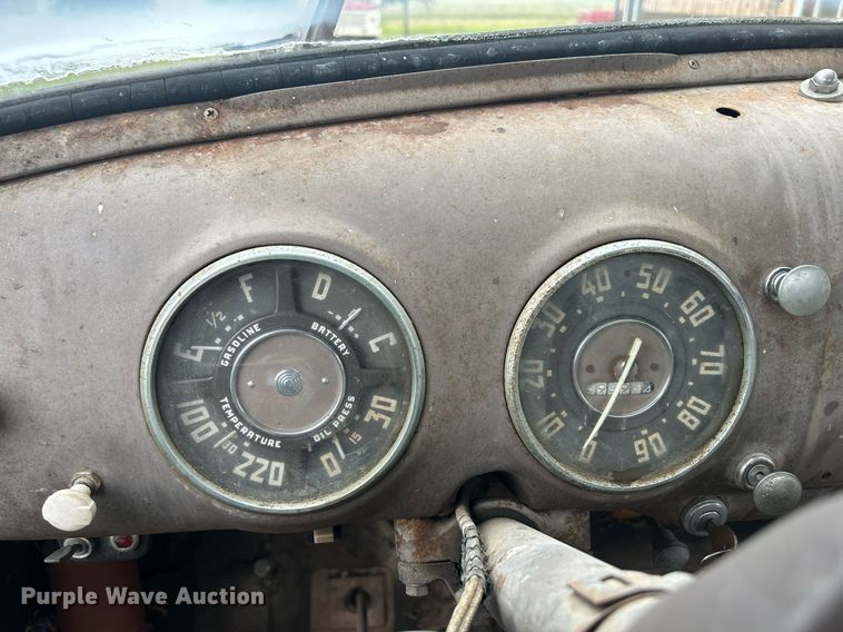 image for item MC9973 1953 Chevrolet 4100  dump flatbed pickup truck