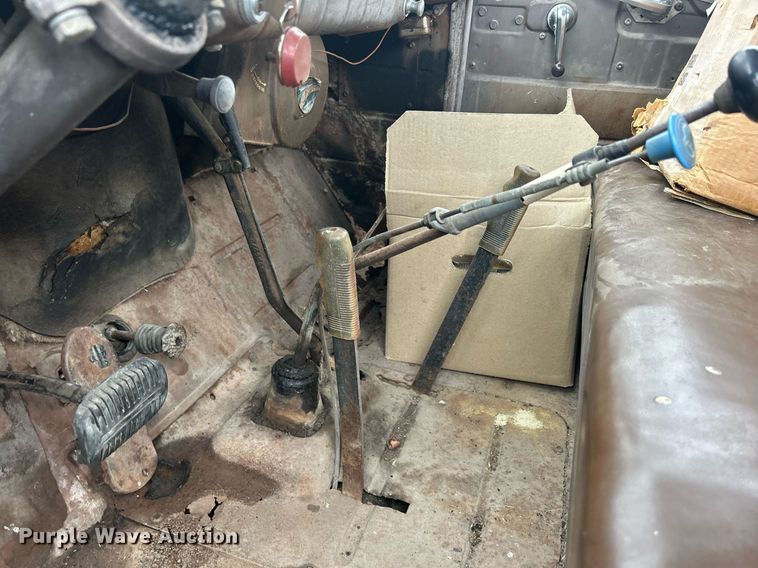 image for item MC9973 1953 Chevrolet 4100  dump flatbed pickup truck