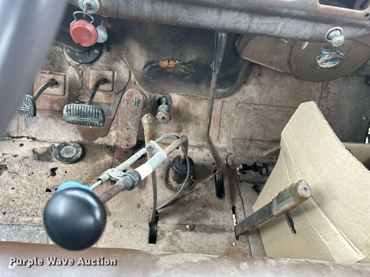 image for item MC9973 1953 Chevrolet 4100  dump flatbed pickup truck