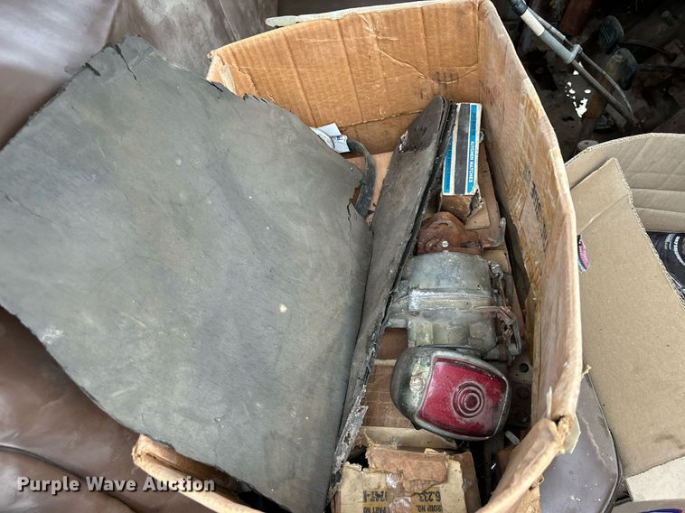 image for item MC9973 1953 Chevrolet 4100  dump flatbed pickup truck