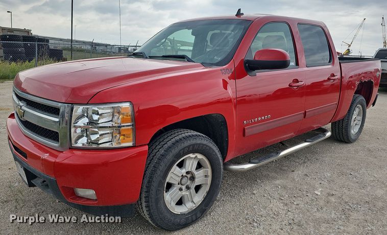 image for item MD9848 2009 Chevrolet Silverado 1500 LTZ  Crew Cab pickup truck