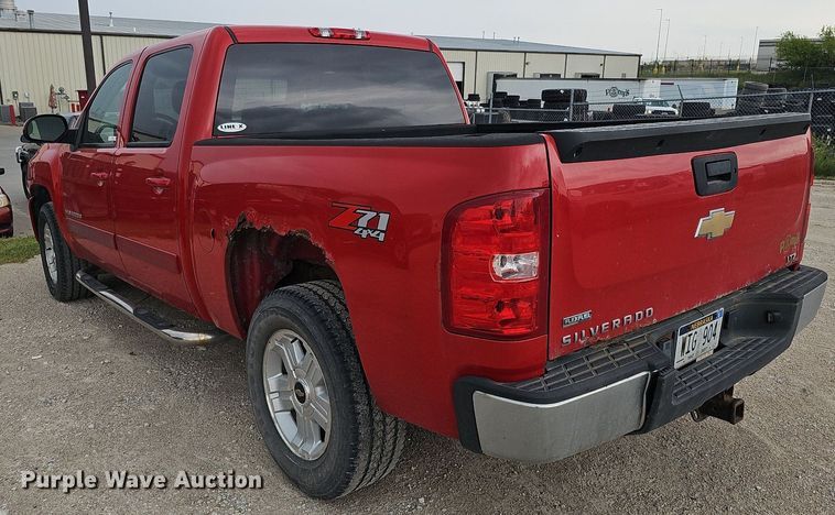 image for item MD9848 2009 Chevrolet Silverado 1500 LTZ  Crew Cab pickup truck