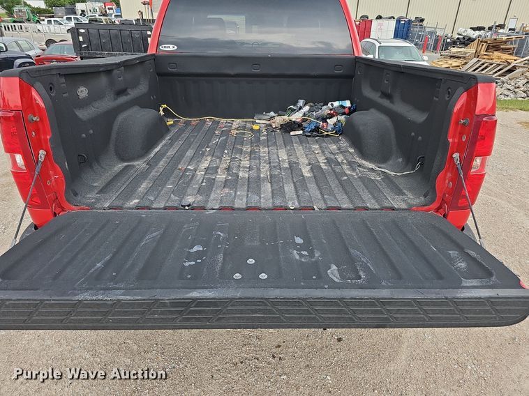 image for item MD9848 2009 Chevrolet Silverado 1500 LTZ  Crew Cab pickup truck