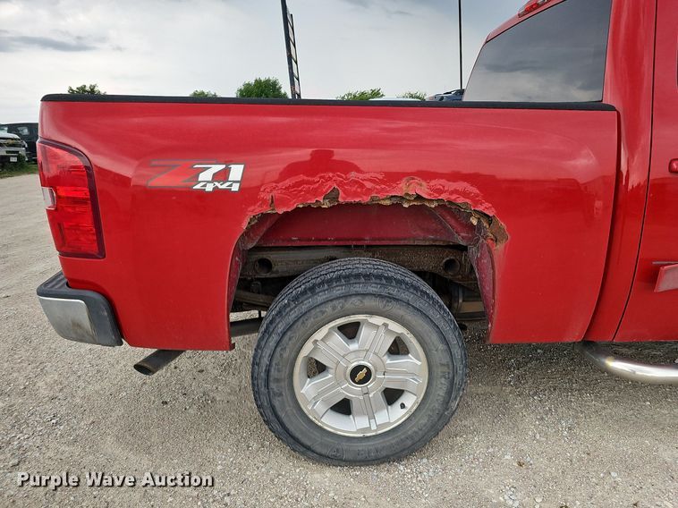 image for item MD9848 2009 Chevrolet Silverado 1500 LTZ  Crew Cab pickup truck