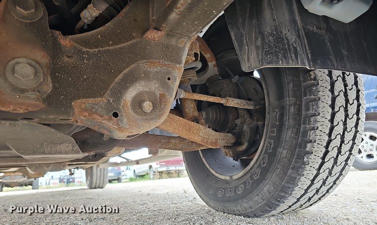 image for item MD9848 2009 Chevrolet Silverado 1500 LTZ  Crew Cab pickup truck