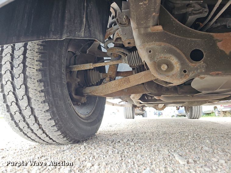 image for item MD9848 2009 Chevrolet Silverado 1500 LTZ  Crew Cab pickup truck