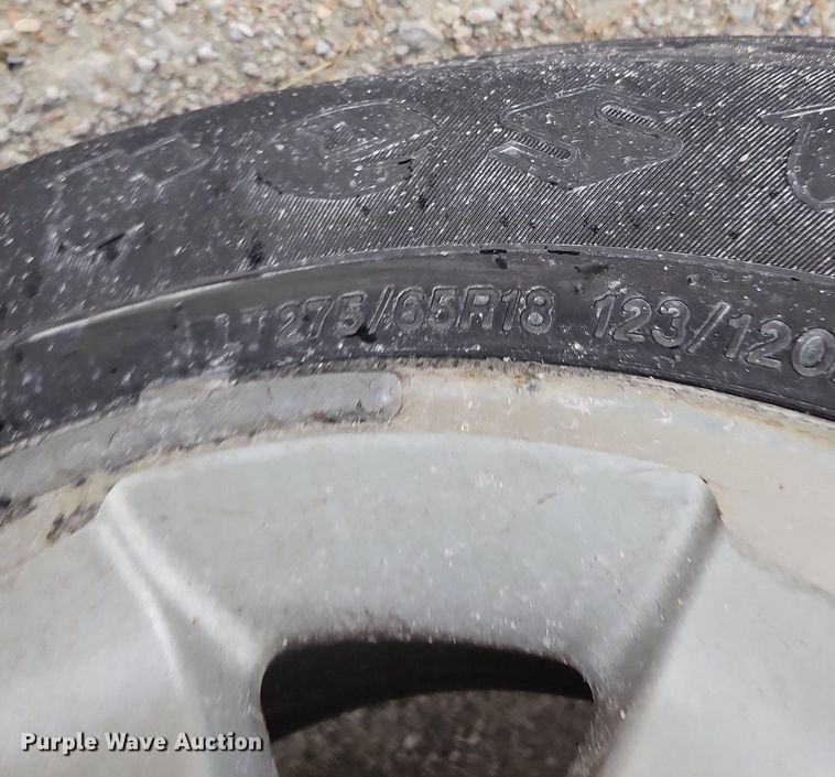 image for item MD9848 2009 Chevrolet Silverado 1500 LTZ  Crew Cab pickup truck