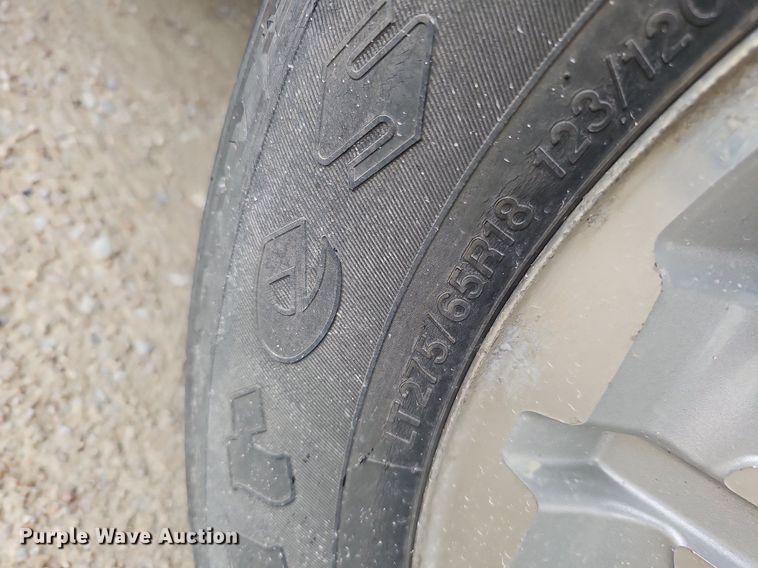 image for item MD9848 2009 Chevrolet Silverado 1500 LTZ  Crew Cab pickup truck