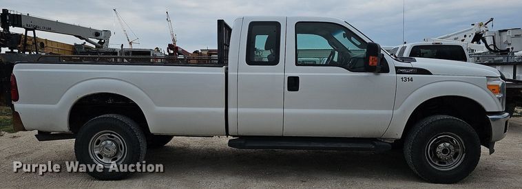image for item MD9849 2014 Ford F250 Super Duty XL  SuperCab pickup truck