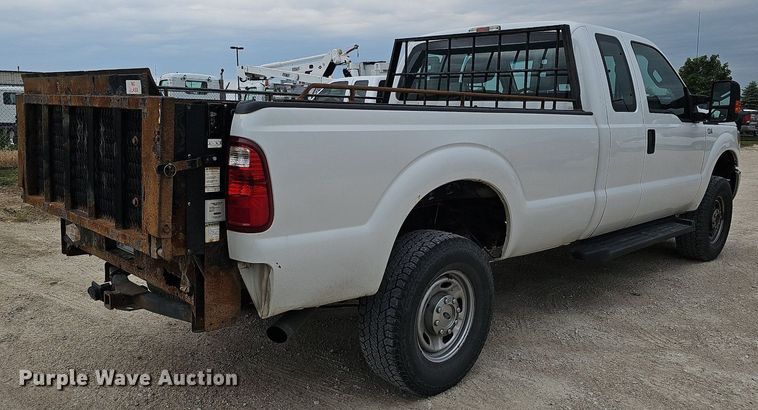 image for item MD9849 2014 Ford F250 Super Duty XL  SuperCab pickup truck