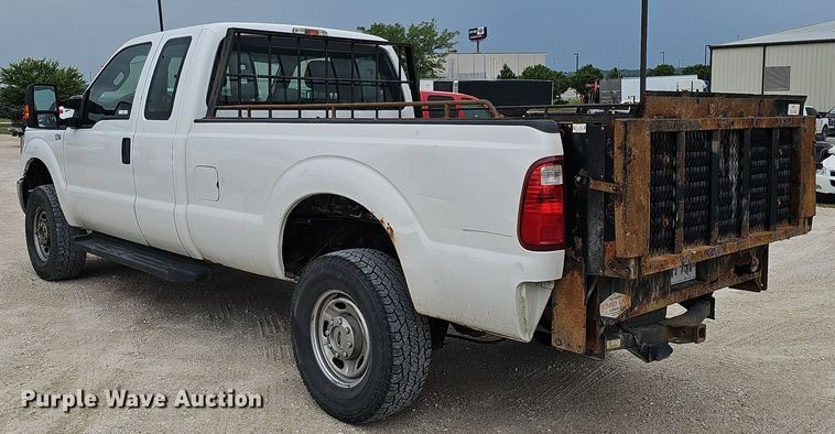 image for item MD9849 2014 Ford F250 Super Duty XL  SuperCab pickup truck
