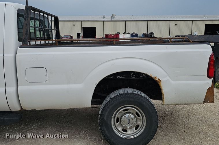 image for item MD9849 2014 Ford F250 Super Duty XL  SuperCab pickup truck