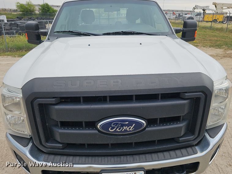image for item MD9849 2014 Ford F250 Super Duty XL  SuperCab pickup truck