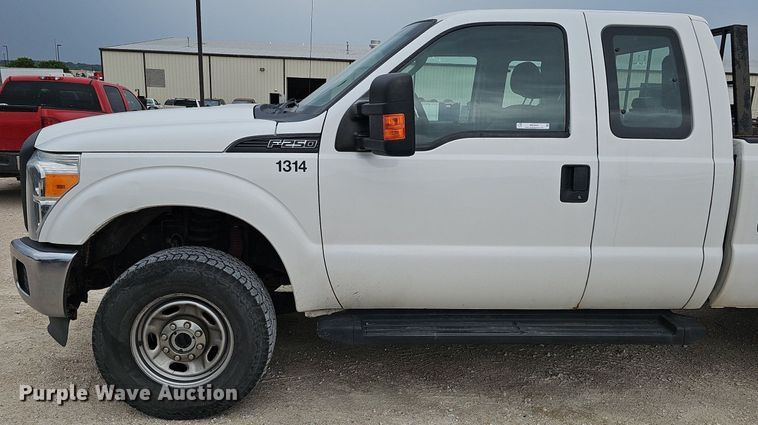 image for item MD9849 2014 Ford F250 Super Duty XL  SuperCab pickup truck