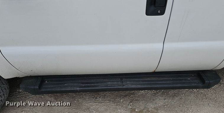 image for item MD9849 2014 Ford F250 Super Duty XL  SuperCab pickup truck