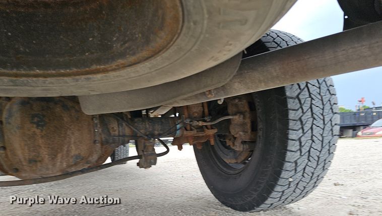 image for item MD9849 2014 Ford F250 Super Duty XL  SuperCab pickup truck