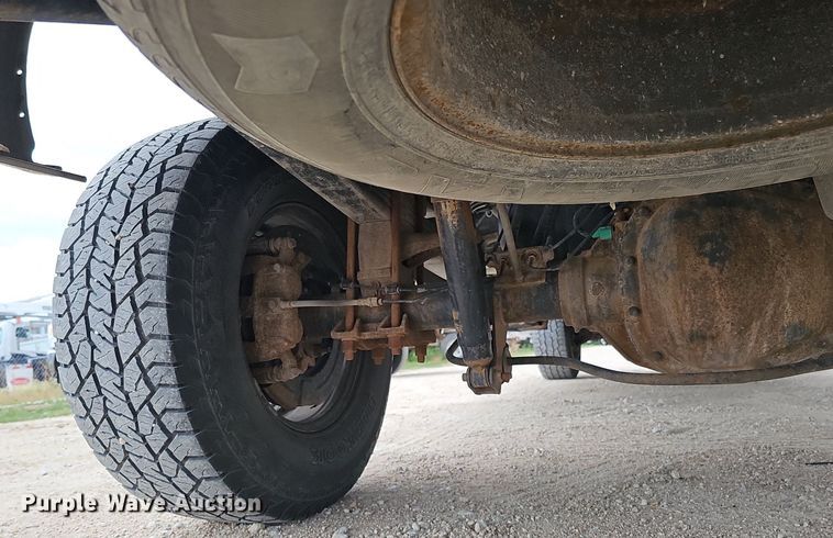 image for item MD9849 2014 Ford F250 Super Duty XL  SuperCab pickup truck