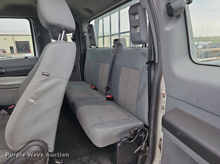 image for item MD9849 2014 Ford F250 Super Duty XL  SuperCab pickup truck