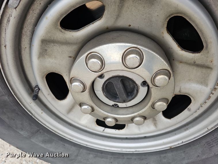 image for item MD9849 2014 Ford F250 Super Duty XL  SuperCab pickup truck