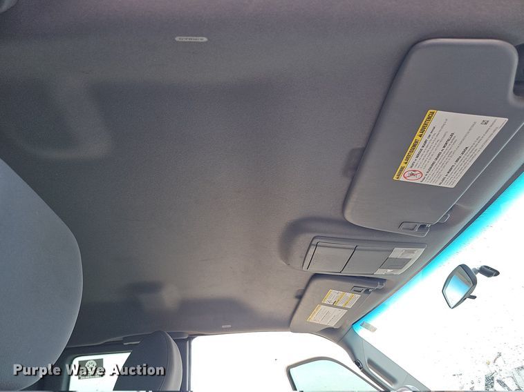 image for item MD9850 2014 Ford F250 Super Duty XL  SuperCab pickup truck