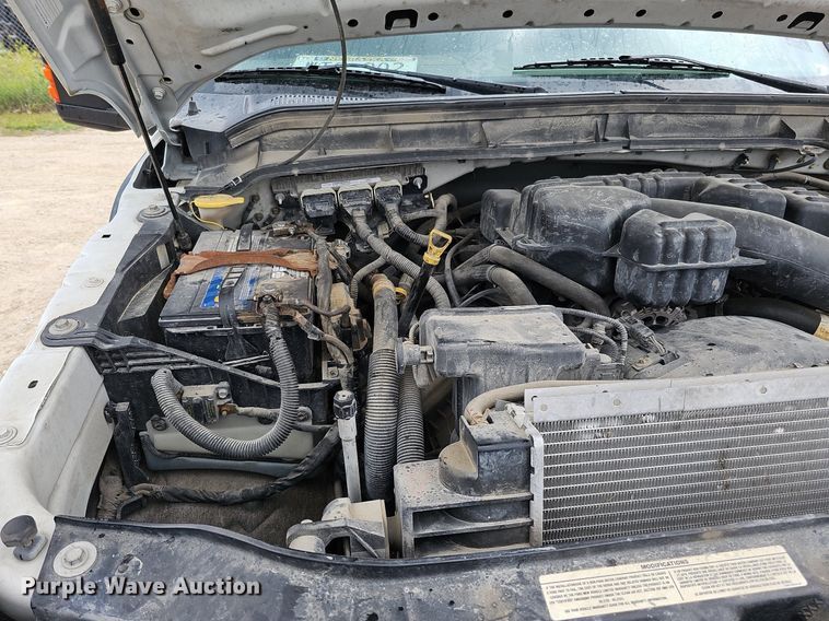 image for item MD9850 2014 Ford F250 Super Duty XL  SuperCab pickup truck