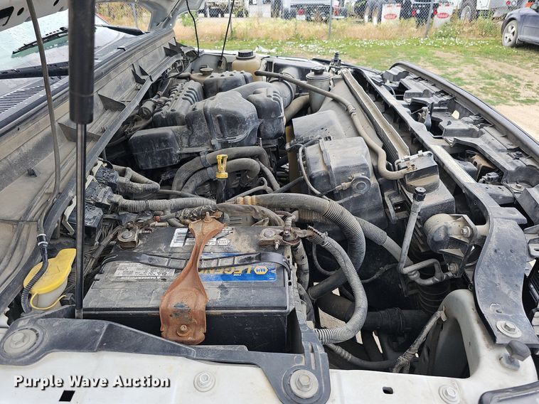 image for item MD9850 2014 Ford F250 Super Duty XL  SuperCab pickup truck