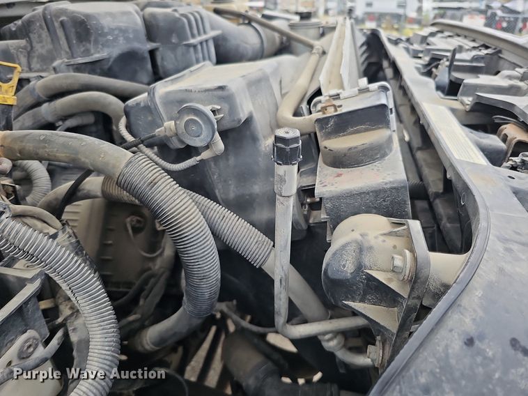 image for item MD9850 2014 Ford F250 Super Duty XL  SuperCab pickup truck